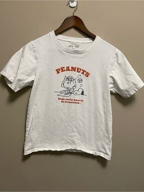 Peanuts Uniqlo Dogs Never Do Homework White T-Shirt Youth Small